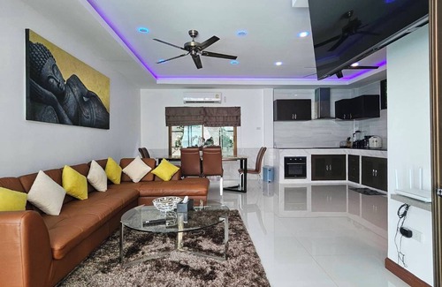 Chalong Villa | Villa at Nai-Harn , Phuket