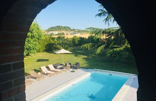 Trigueres Casa | Villa at the crossroads of Burgundy, Castles of Loire Valley and Paris