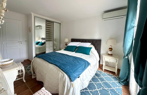 Le Dramont Villa | Villa at the foot of Cap Estérel, quiet location, beautiful sea view, beach within walking distance