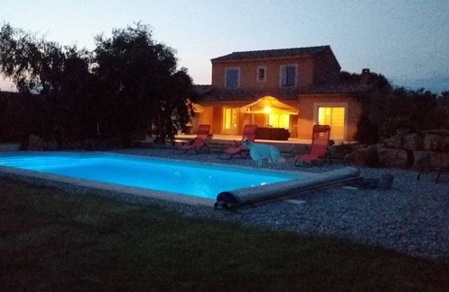 Malaucene Villa | Villa a los pies del Mont Ventoux para 7 pax en Malaucène con piscina privada