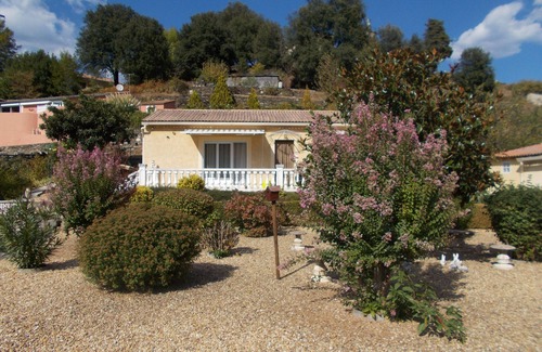 Le Collet-de-Deze Villa | Villa al pie de los Cevennes