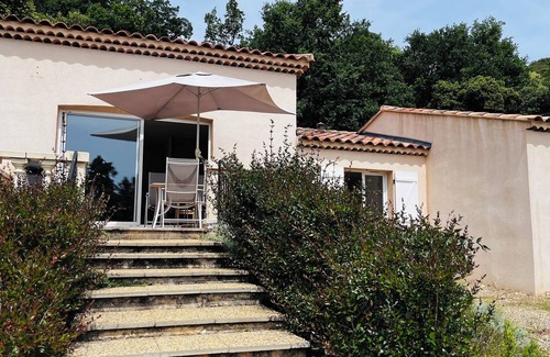 Greoux-les-Bains Casa | Villa Avec Piscine 3 Chambres et 3 Salles de Bains à Gréoux-les-bains