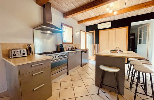 Aubagne Casa | Villa Avec Piscine et Dépendance au Pied des Collines de Pagnol
