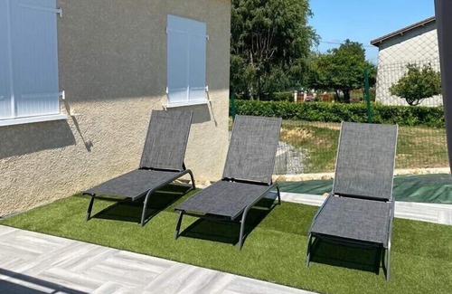 Franquevielle Casa | Villa Avec Terrain de Pétanque et Terrasse Proximités des Montagnes , Randonnées