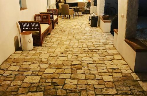 Sarroch Villa | Villa BarbaGallo