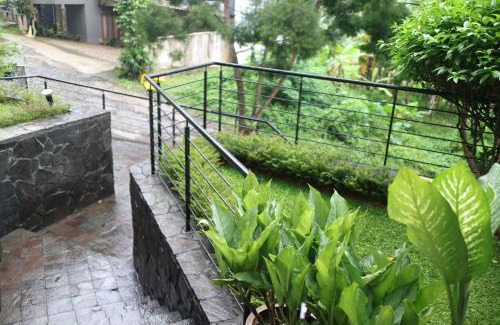 Ciburial Casa | Villa Babeh