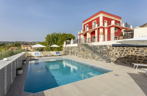 Aci Sant'Antonio Villa | Villa 'Badimà - Con Piscina' con vistas al mar, Wi-Fi y aire acondicionado