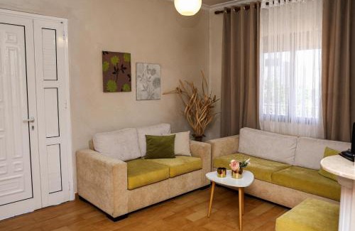 Kamez Villa | Villa Baja