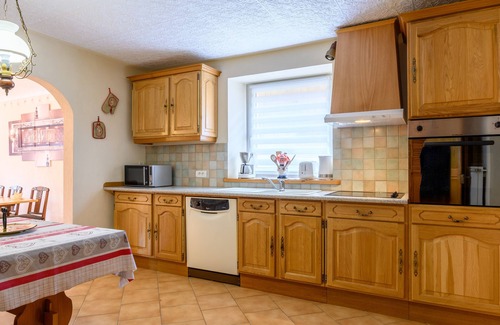 Sondernach Villa | Villa 'Balboa' con Wi-Fi y aire acondicionado