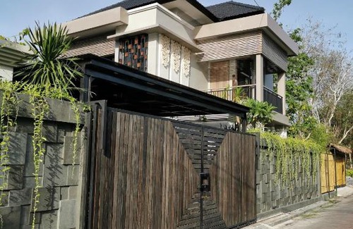 Mumbul Villa | Villa Bale Kembar