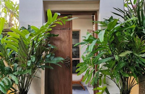Mumbul Villa | Villa Bale Kembar
