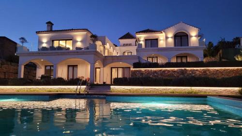 Manilva Villa | Villa Baltazar - Oceanview Luxury Retreat Near Sotogrande Polo & Golf