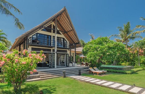 Banjartegehe Villa | Villa Banjar Beach