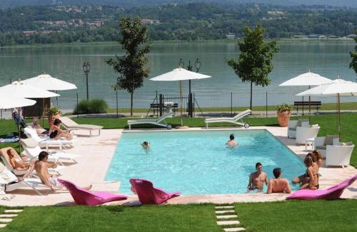 Bodio Lomnago Hotel | Villa Baroni