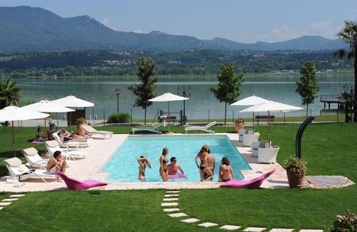 Bodio Lomnago Hotel | Villa Baroni