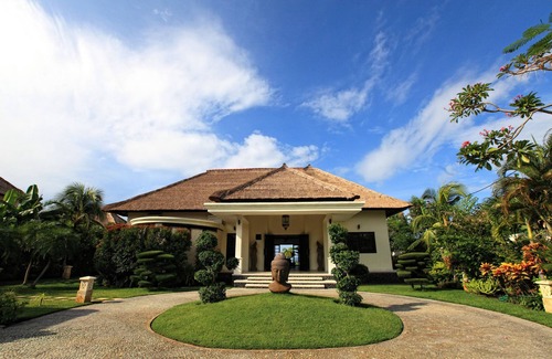 Banjartegehe Villa | Villa Baruna - Bali Beach Villa una exclusiva villa de vacaciones de lujo en Bali