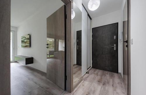 Siofok Aranypart Apartamento | Villa Bauhaus Wellness Apartman 105