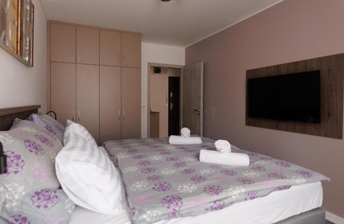 Siofok Aranypart Apartamento | Villa Bauhaus Wellness Apartman