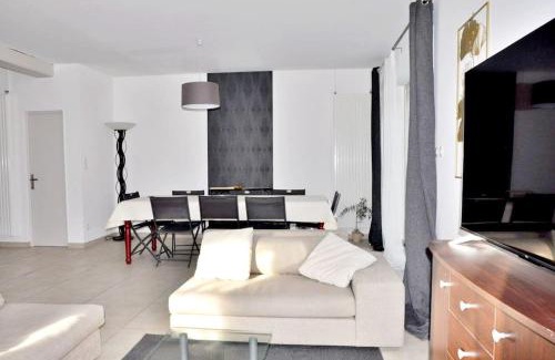 Bourges Casa | Villa Beaumont