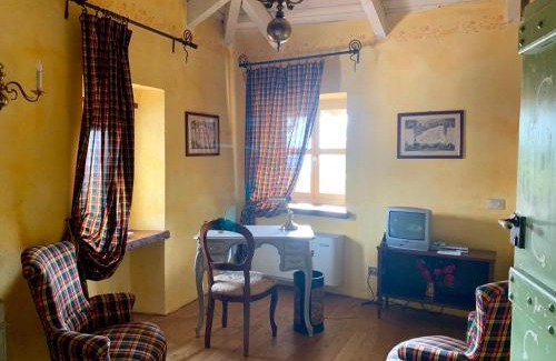 Tonco Cama Y Desayuno | Villa Belforte
