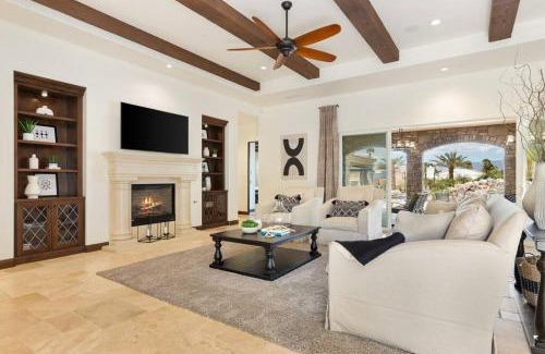 Palm Desert Casa | Villa Bella - Private Estate in the Heart of Palm Desert, Outdoor Amenities, Gym, Game Room