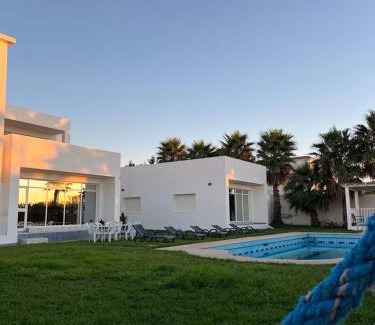 Oulad Khallouf Villa | Villa Belle Rive Estate