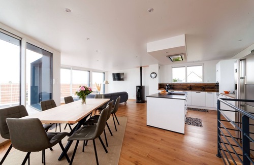 Le Treport Casa | Villa Belle Vue - family-friendly and spacious