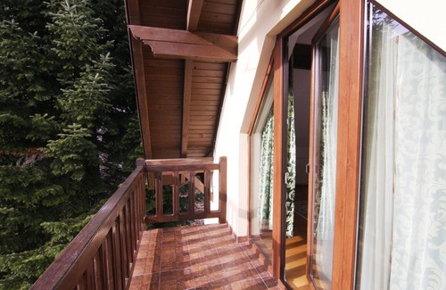 Sinaia Villa | Villa Eglantine Sinaia casa de sus sueños.