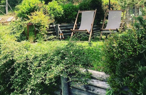 Cortona Cabaña | Villa belvedere. Immersa nel verde delle montagne cortonesi