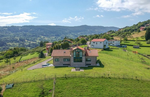 Periurbano - Rural Villa | Villa Berlín, villa con vistas al mar.