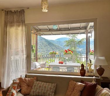 Piediluco Casa | Villa bianca