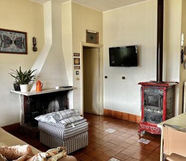 Piediluco Casa | Villa bianca