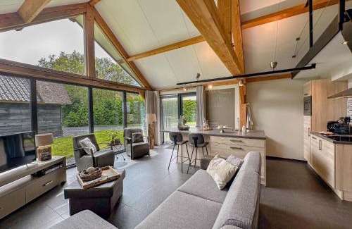 Alphen Casa | Villa Bianco