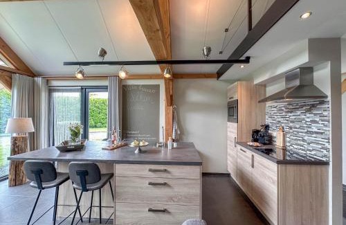 Alphen Casa | Villa Bianco