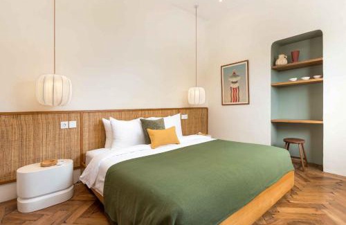 Umalas Villa | Villa Biro - Stylish 2BR Umalas Villa with AC Living Room & Rice Field Views