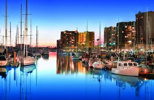 Marina del Rey Apartamento | Villa Blanca: Immaculate, Spacious, Sylish, Modern 2+2