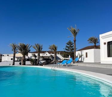 Charco del Palo Apartamento | Villa Blanca Nudist Exclusive