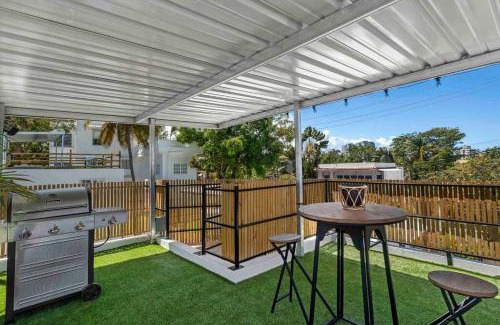 Santurce Casa | Villa Bohemia II - Gated Estate 2 of 2