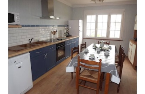 Saint-Marcouf Villa | Villa "Good stay" - Upstairs gite with seaside terrace