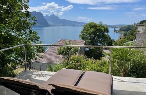 Vitznau Apartamento | Villa Bootsmann mit spektakulärer Seesicht nahe Badestrand