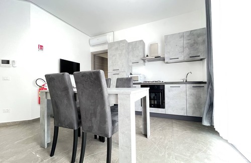 Torre Pedrera Apartamento | Villa Borghesi suites app 5 secondo piano