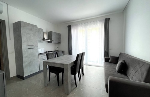 Torre Pedrera Apartamento | Villa Borghesi suites app 5 secondo piano