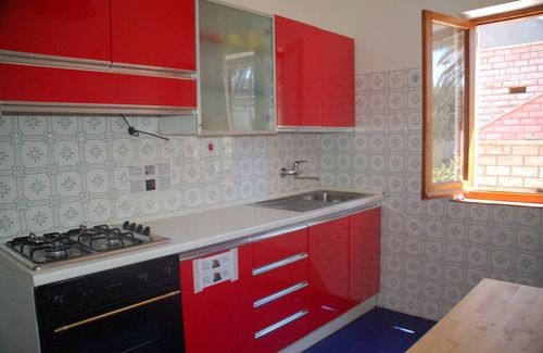 Tresnuraghes Apartamento | Villa Bosa, apartamento frente al mar en el área de Bosa, escalera privada a la playa WI