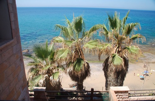 Tresnuraghes Apartamento | Villa Bosa, apartamento frente al mar en el área de Bosa, escalera privada a la playa WI