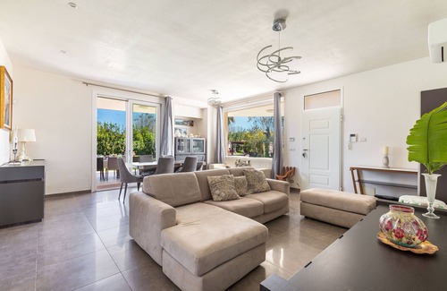 Francavilla Fontana Apartamento | Villa Bouganville by Perle di Puglia
