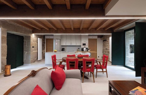 Amoeiro Villa | Villa Boutique Ourense (301), con piscina en plena naturaleza
