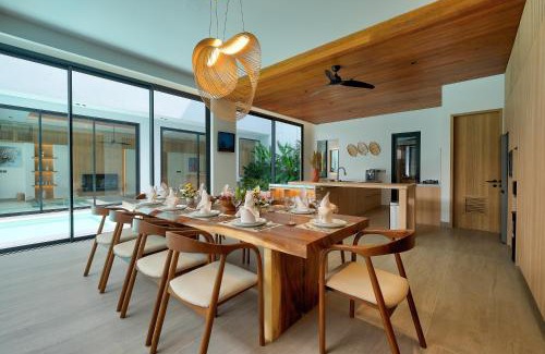 Jimbaran Bay Villa | Villa Brandon by Nakula