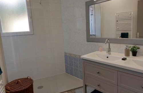 Thiers Casa | villa bruyeres
