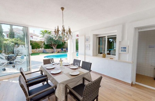 Torre-Pacheco Villa | Villa Burgess - A Murcia Holiday Rentals Property