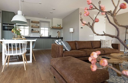 Delfstrahuizen Villa | Villa en Tjeukemeer con Embarcadero